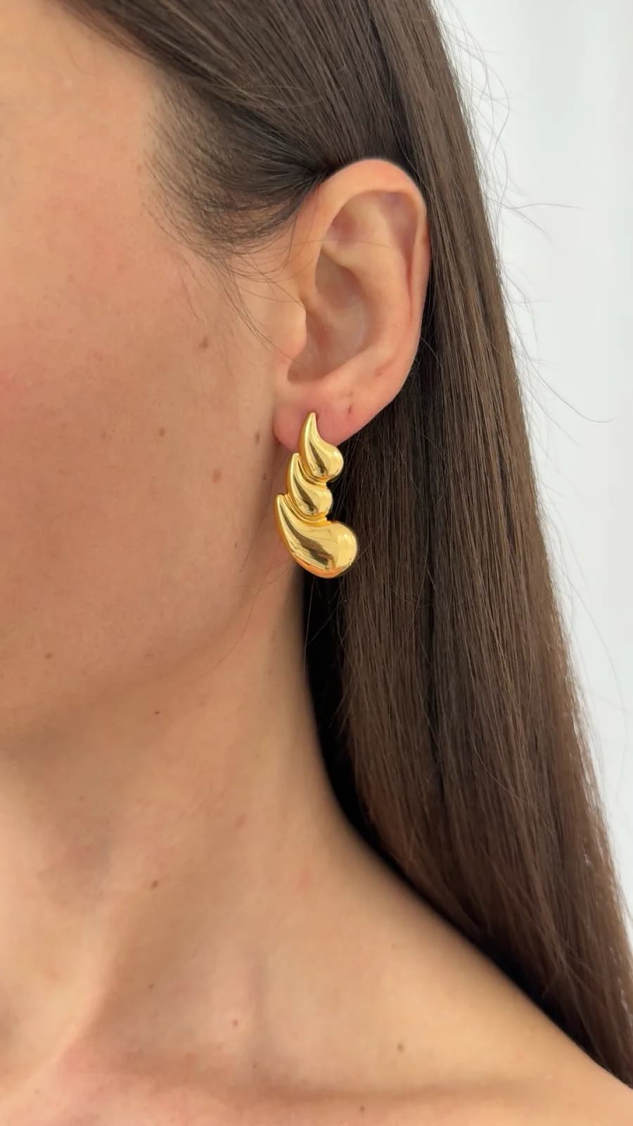 Çelik Üçlü Damla Tasarım Gold Küpe
