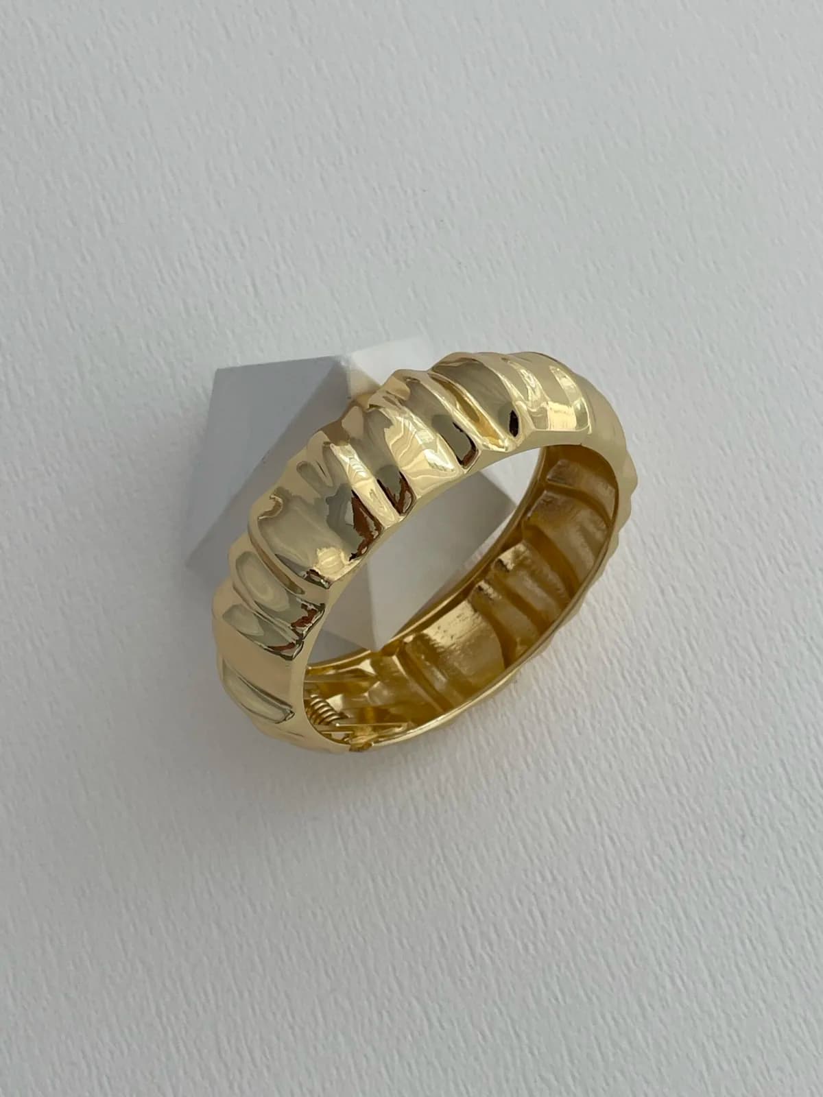 Özel Seri Tırtık Model Gold Kelepçe Bileklik