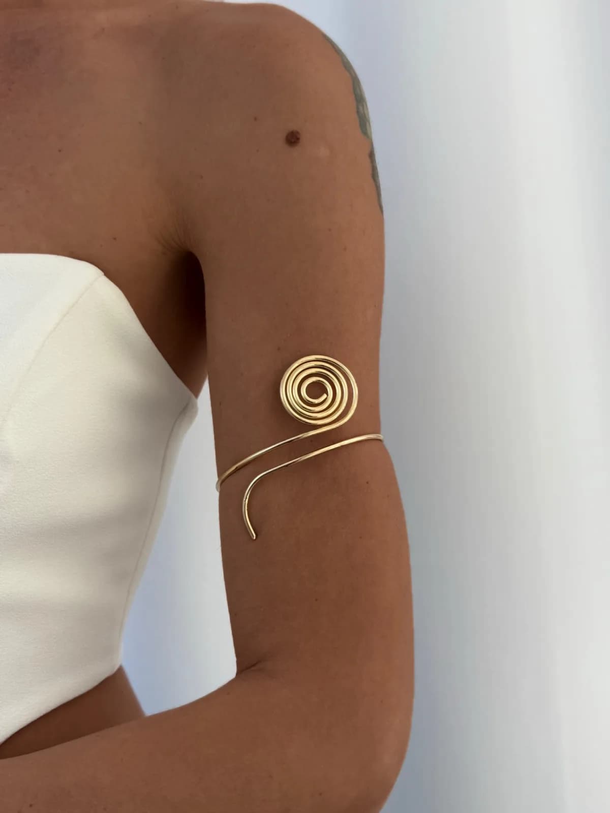 Özel Seri Spiral Tasarım Gold Pazu Bilekliği