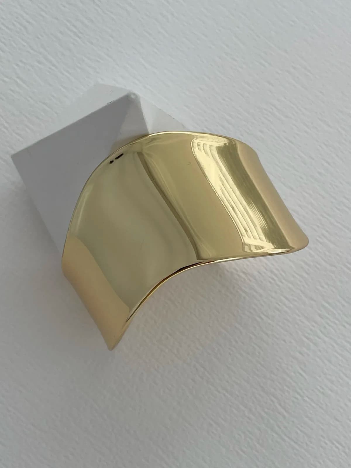 Özel Seri Kıvrım Tasarım Sıkıştırılabilir Gold Bileklik